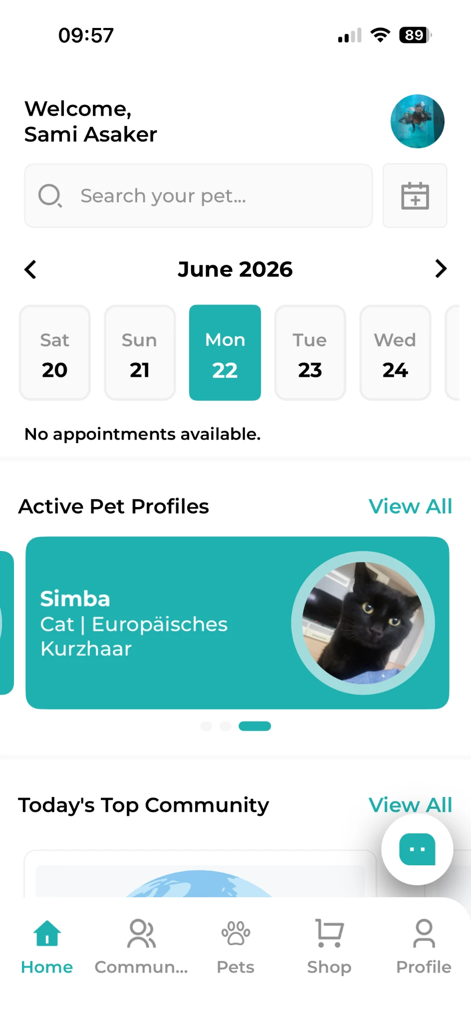 YourPetDiary app home screen with pet profiles and community
